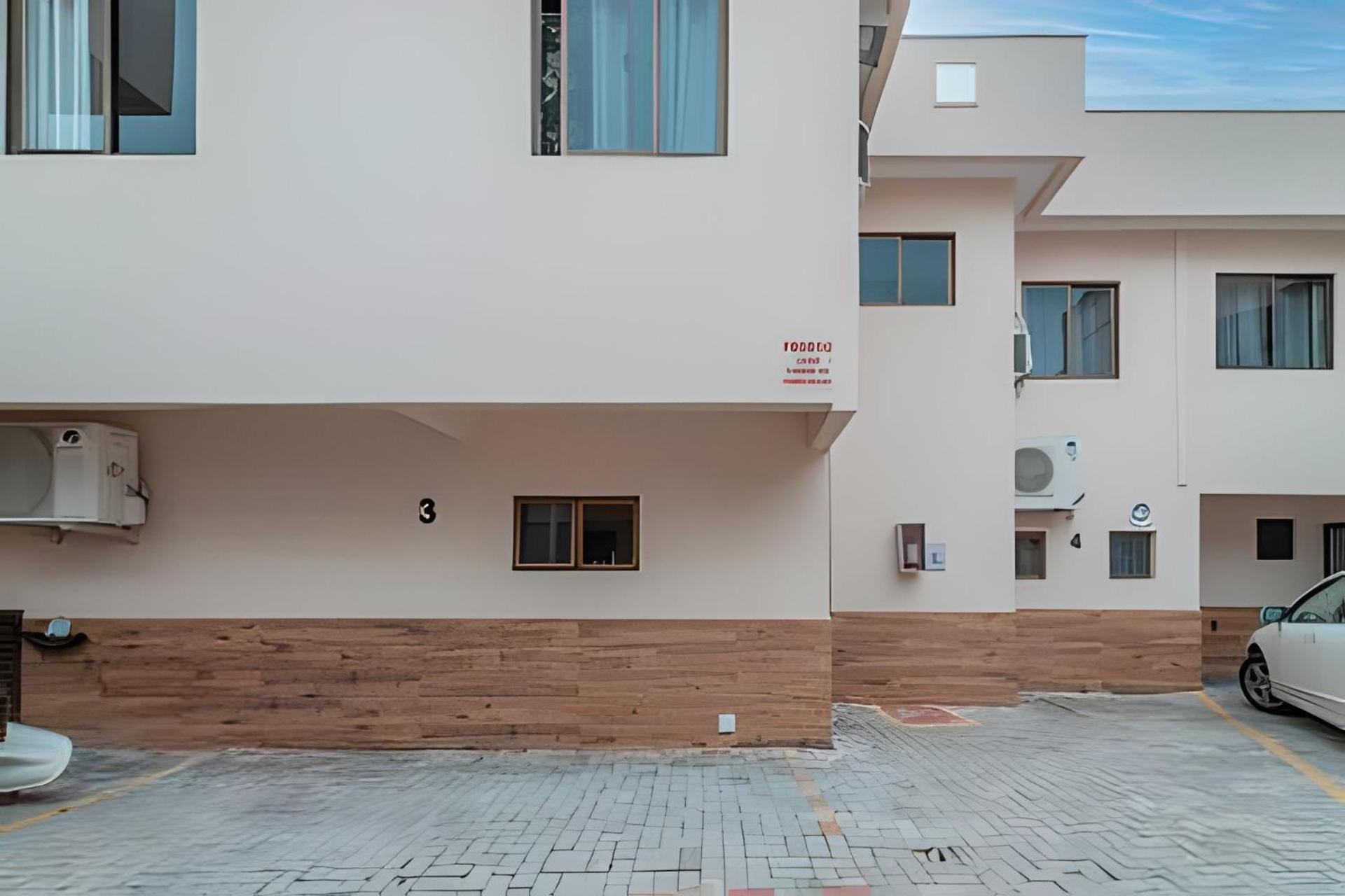 Апартаменти Residencial Ribeiro Бомбіняс Екстер'єр фото